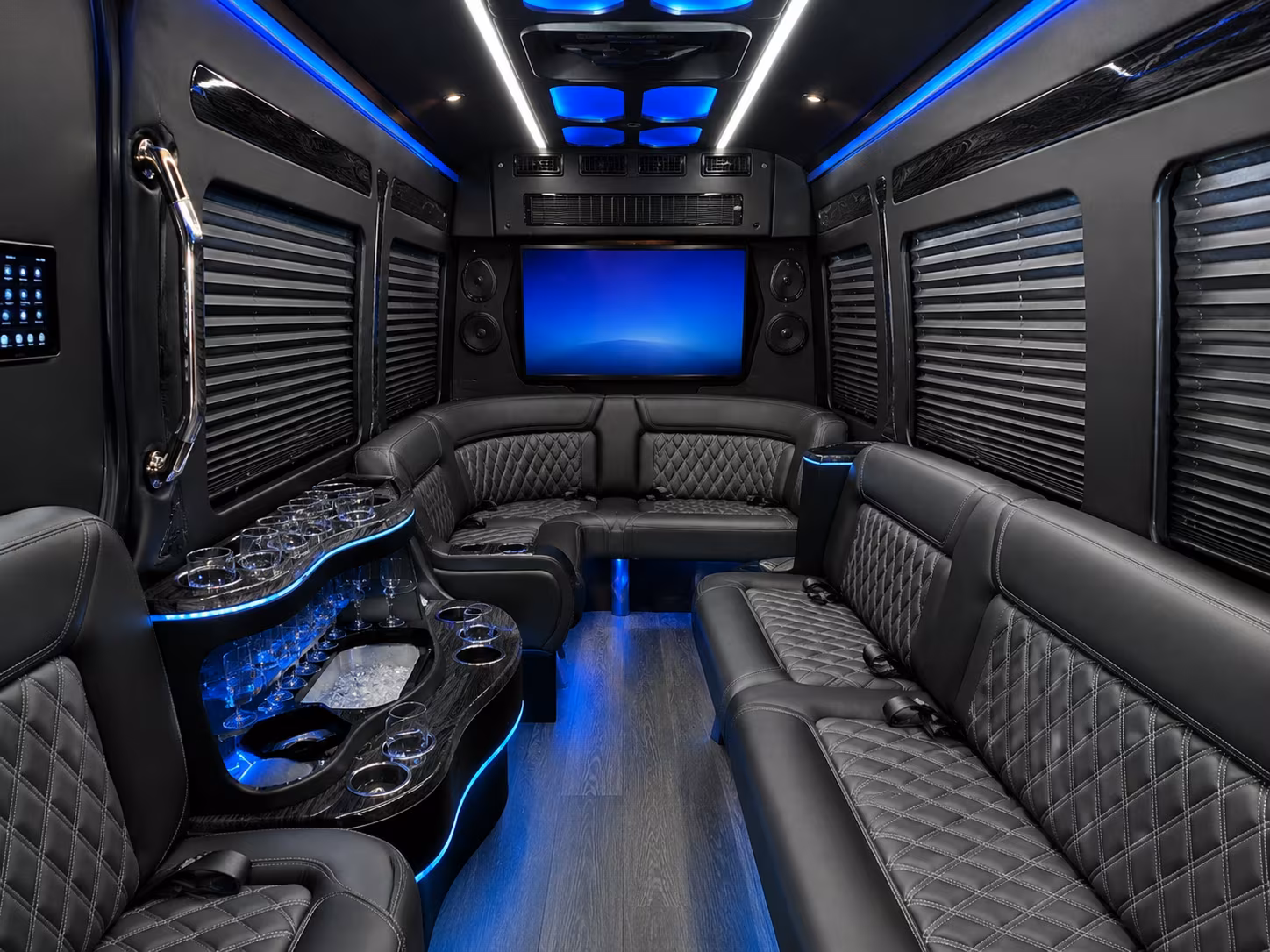 bus rental options for peoria trips
