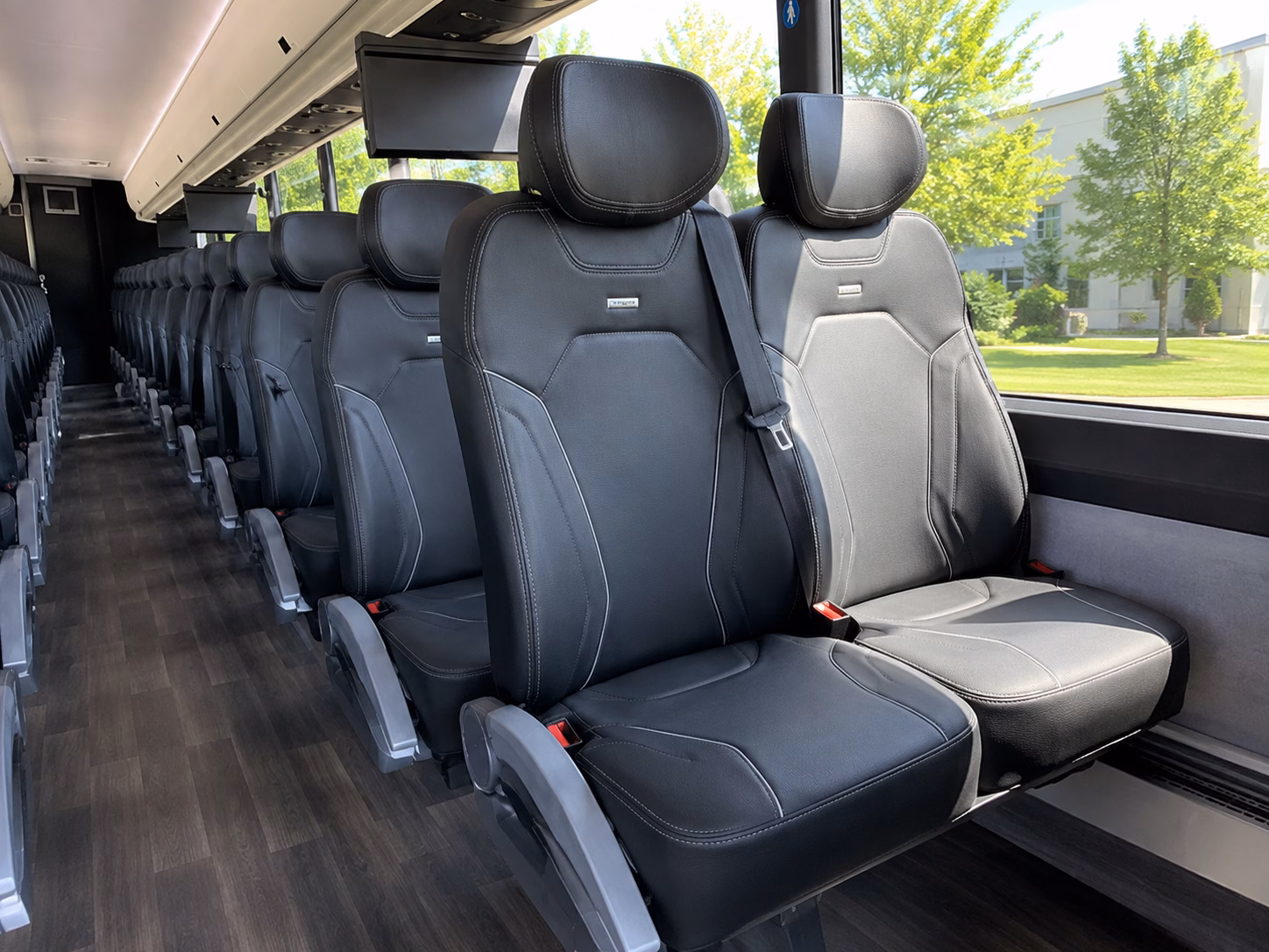 peoria charter bus tours to montezuma castle national monument and zion national park